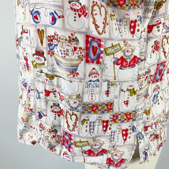 Peaches Small Christmas Snowman Scrub Top Holiday - Picture 3 of 7